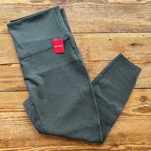 Spanx Women's Ankle Length Ponte Hem Slit Leggings Gray NEW 3XL (A369380)
